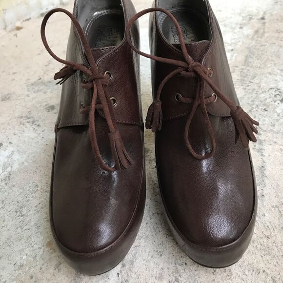 Falchi Heels  - Picture 2 of 5